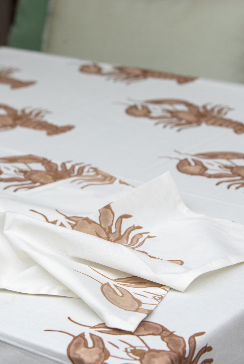 MANDALAY DESIGNS BIG LOBSTER NAPKIN SET COCO