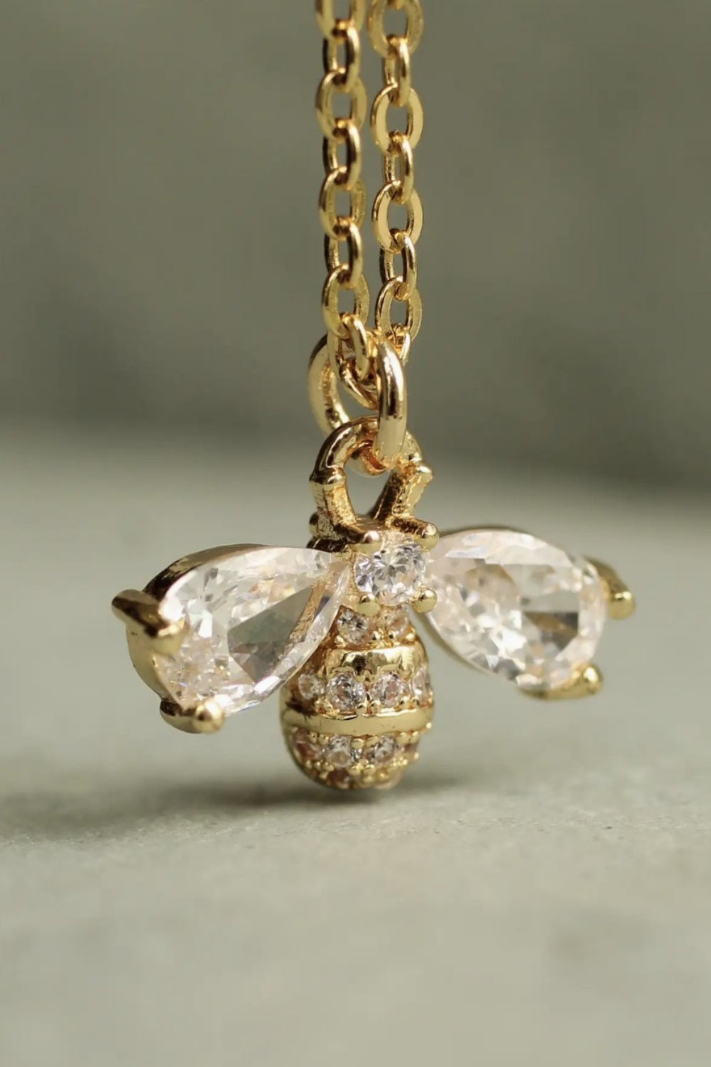 SILK PURSE BUMBLEBEE NECKLACE