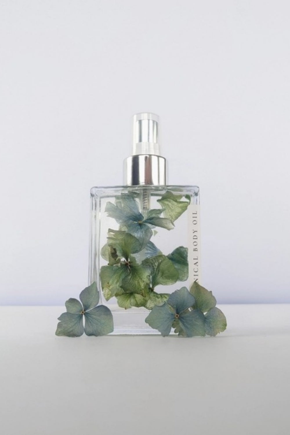NATUROPATHIC ALCHEMY BLUE HYDRANGEA WITH LIME + SALT ESSENCE BODY OIL 100ML