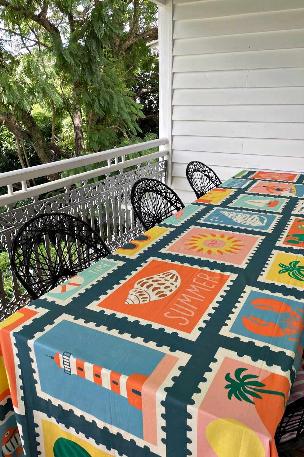 ROSELLE GREETINGS FROM SUMMER TABLECLOTH