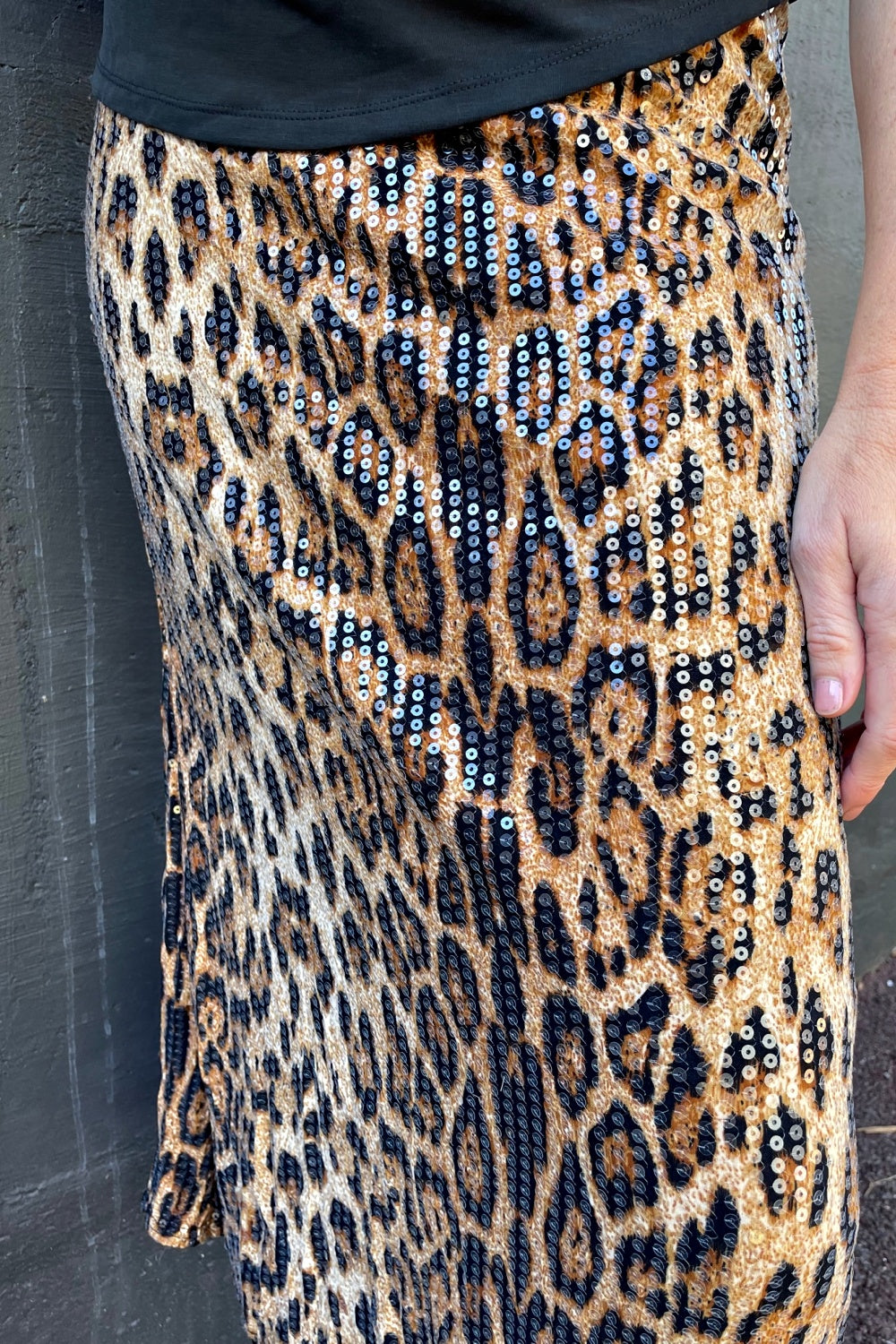 QUEENIE MEOW SEQUIN MAXI SKIRT