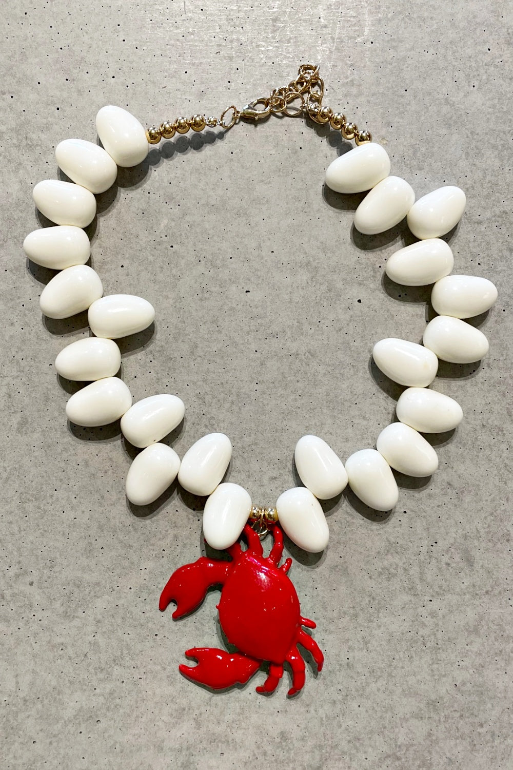 PINCER NECKLACE CREAM