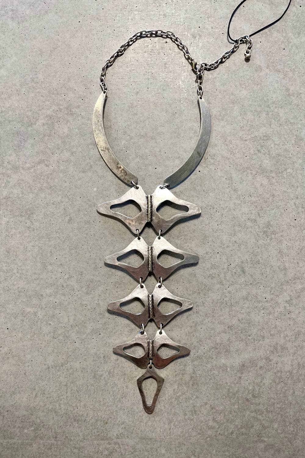 JEBADIAH SILVER NECKLACE