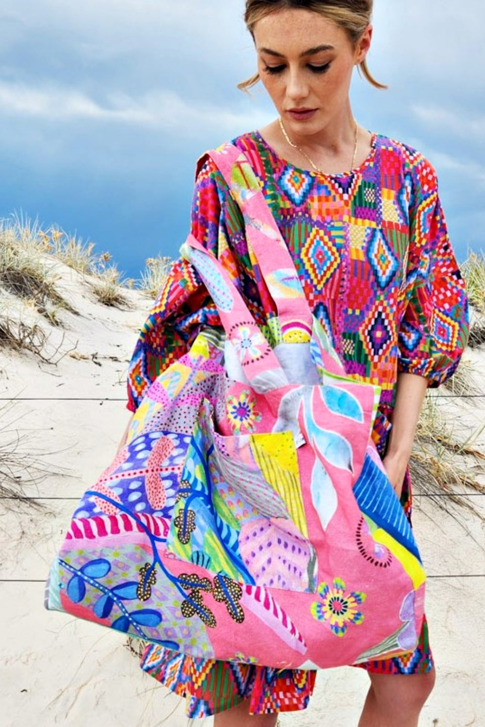 ELIZA PIRO SPRING DELIGHT LINEN TOTE