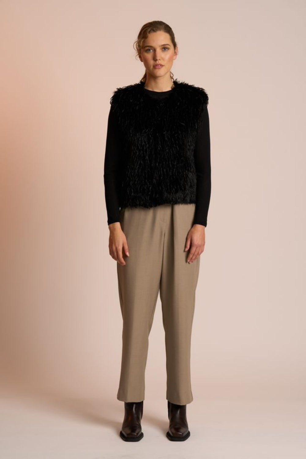 NERIS WILDE GILET BLACK