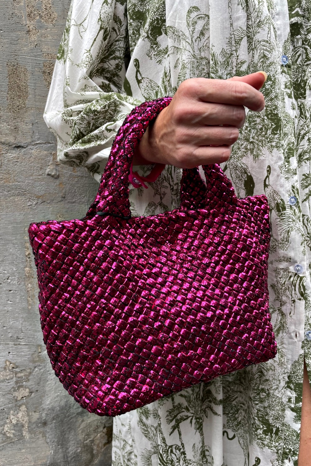 ROSELLE AGNES METALLIC WOVEN NEOPRENE TOTE PINK