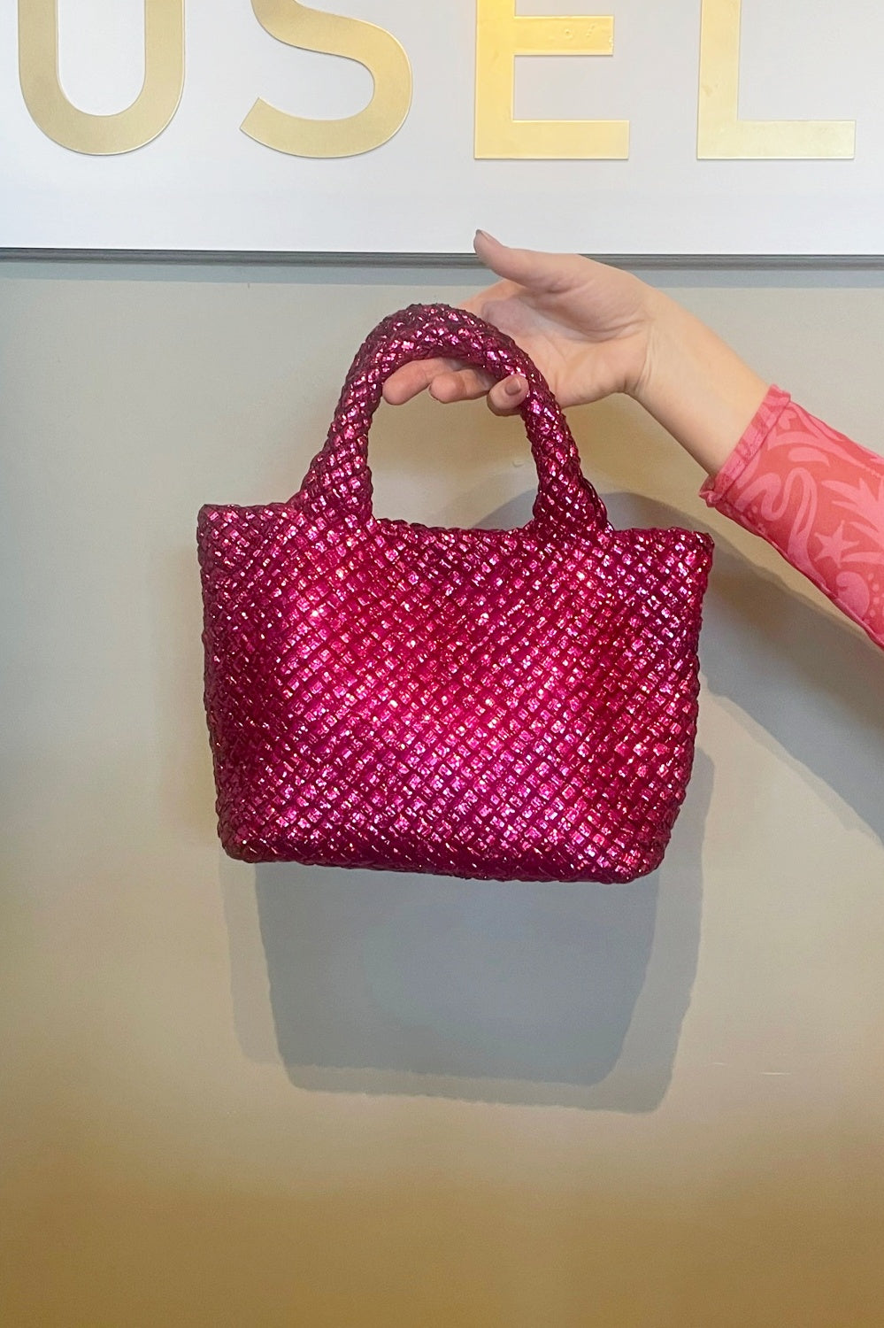 ROSELLE AGNES METALLIC WOVEN NEOPRENE TOTE PINK