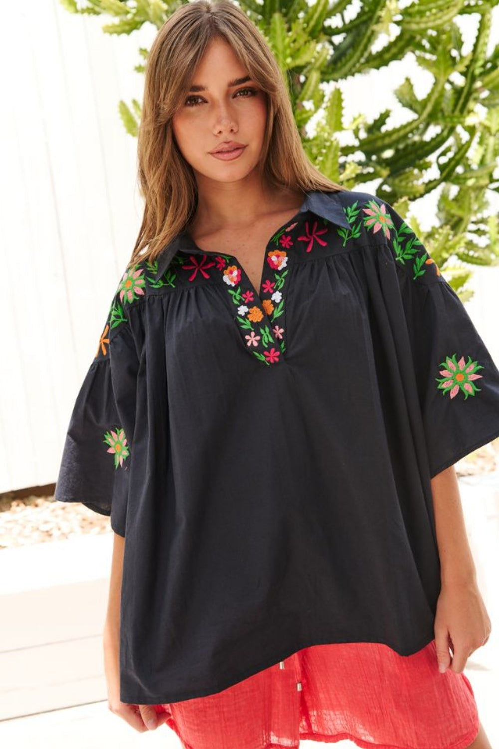 COLLECTIVO AMALFI BLOUSE MIDNIGHT BLOOM