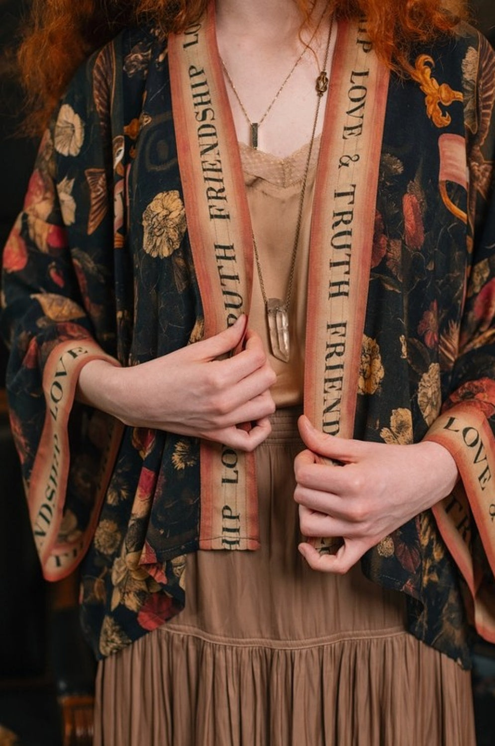 MARKET OF STARS HEART OF GOLD CROPPED KIMONO WITH SACRED HEART