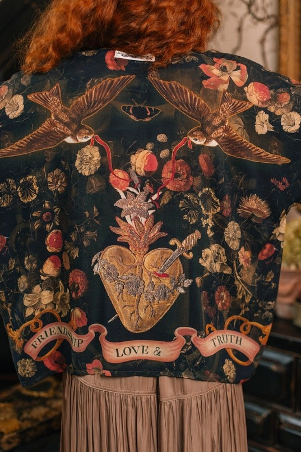 MARKET OF STARS HEART OF GOLD CROPPED KIMONO WITH SACRED HEART