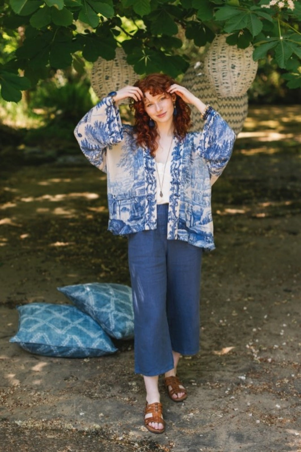 MARKET OF STARS LET THE LIGHT IN CROPPED BAMBOO KIMONO
