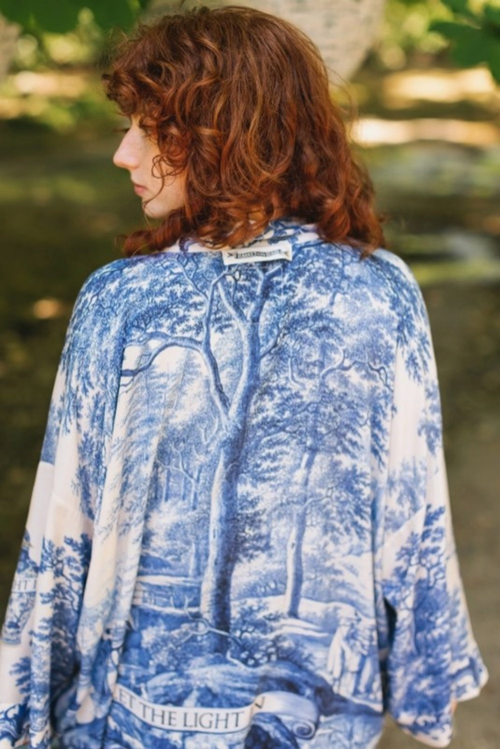 MARKET OF STARS LET THE LIGHT IN CROPPED BAMBOO KIMONO