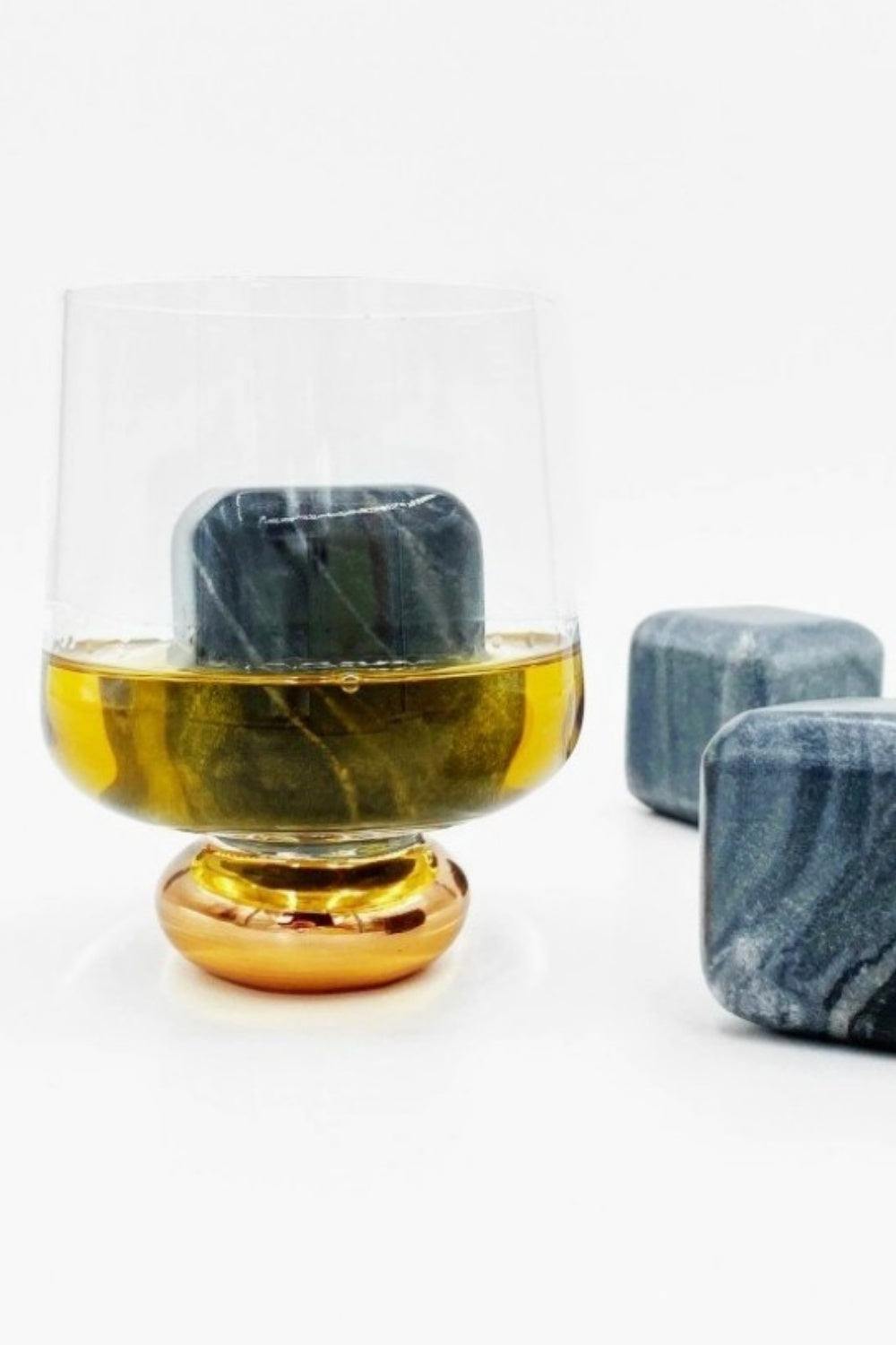 WHISKY STONES SET OF 4