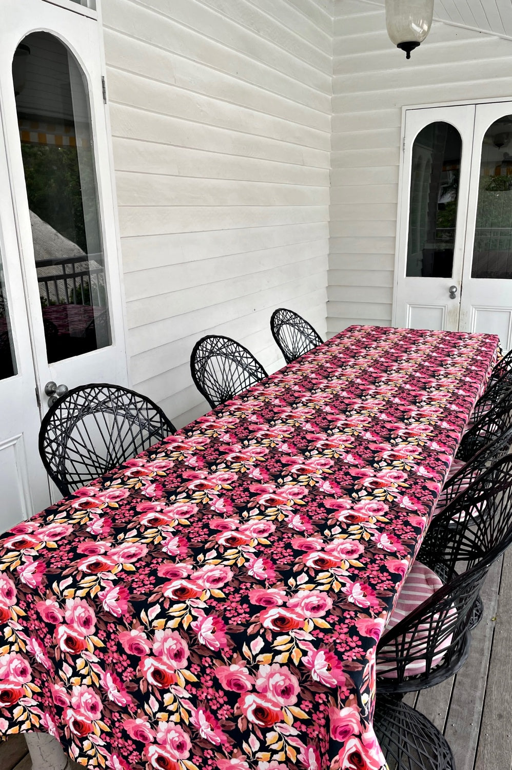ROSELLE ROSES + CHINTZ TABLECLOTH 3.4M