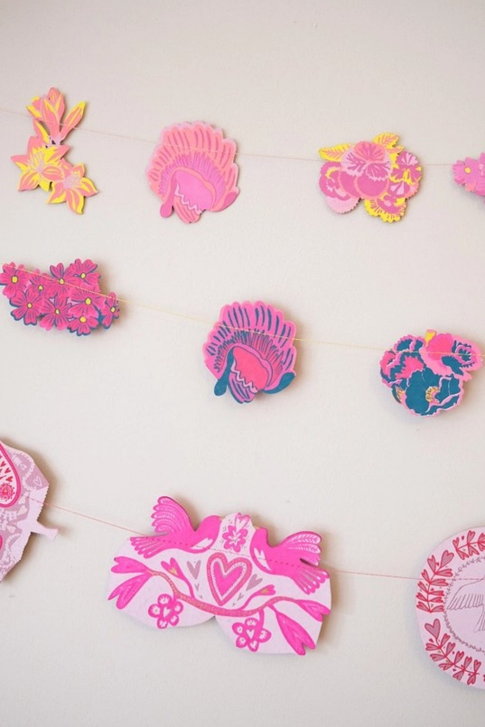 EAST END PRESS SPRING GARDEN SEWN GARLAND