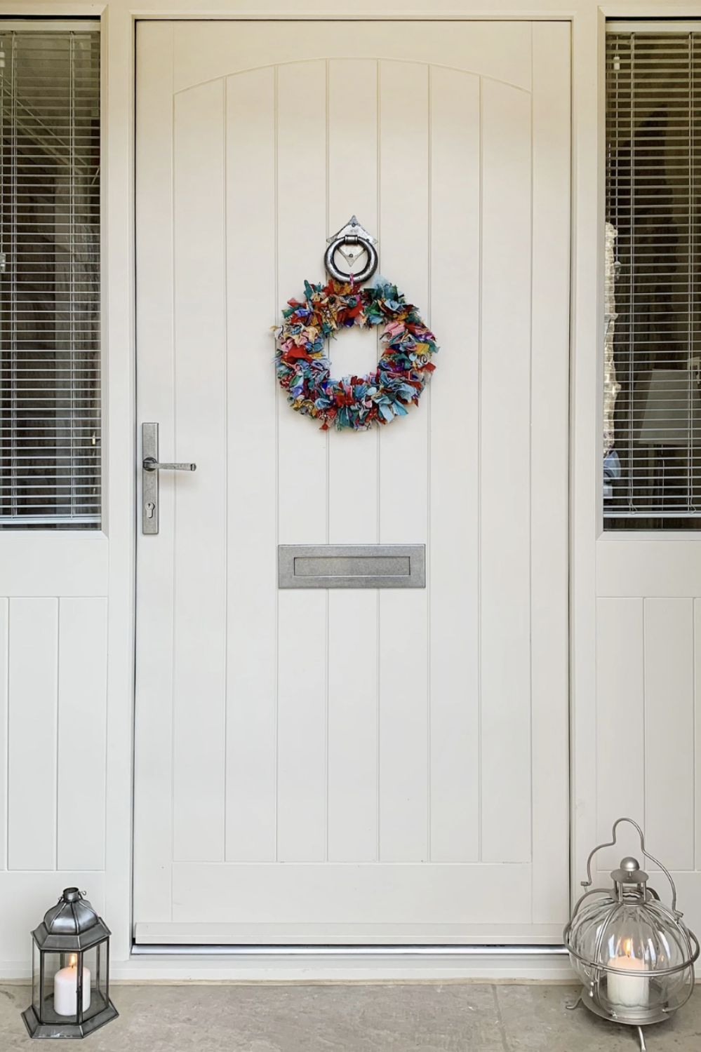 SILENT NIGHT SARI FABRIC WREATH SMALL
