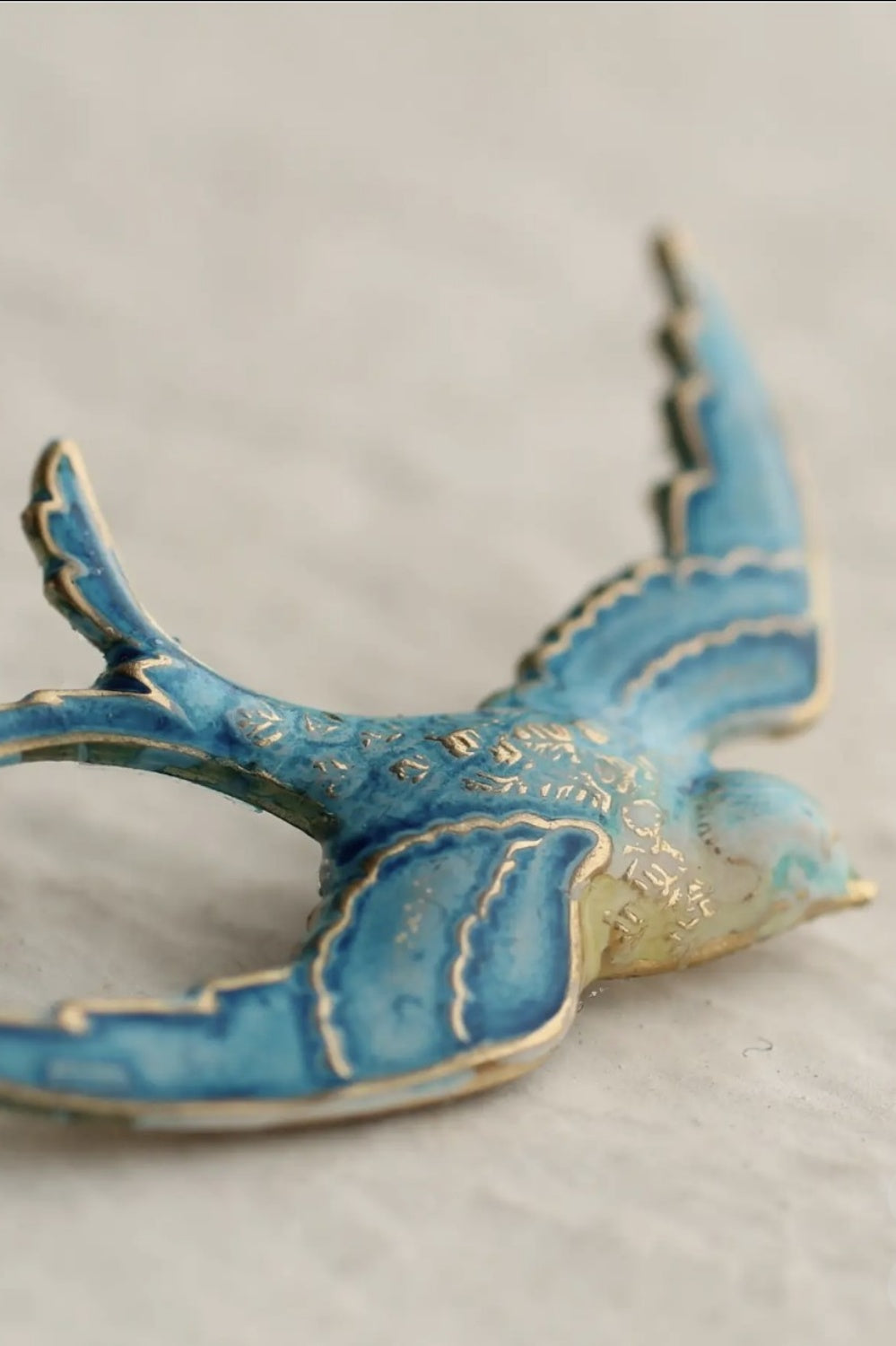 SILK PURSE BLUE SWALLOW BROOCH