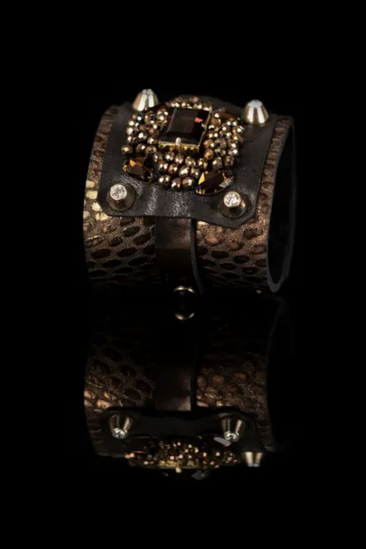 THE DARK BRONZE DOMINION EMBELLISHED LEATHER CUFF