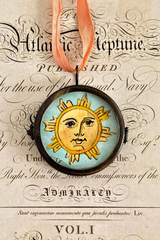 MARIS MIRUM CLARUS SUN ART LOCKET ORNAMENT