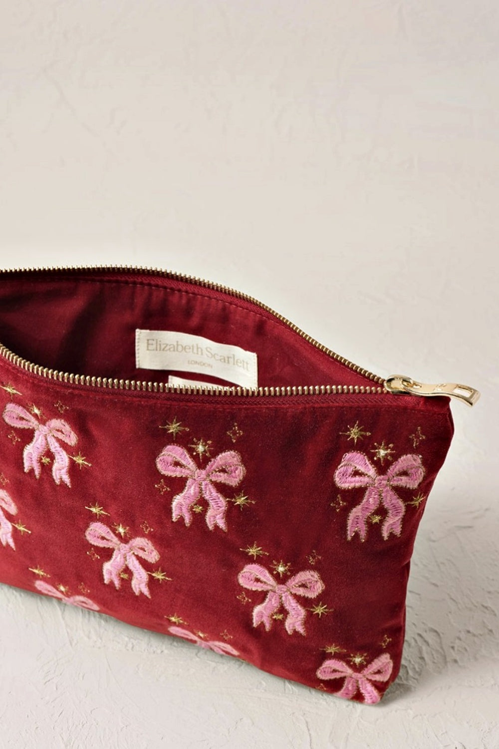 ELIZABETH SCARLETT DAZZLING BOWS EVERYDAY POUCH