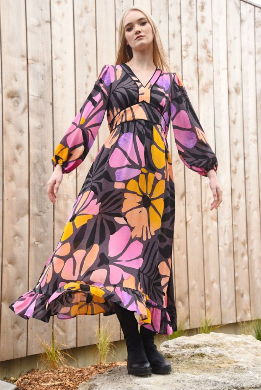 CURATE FEELING FIRE DRESS
