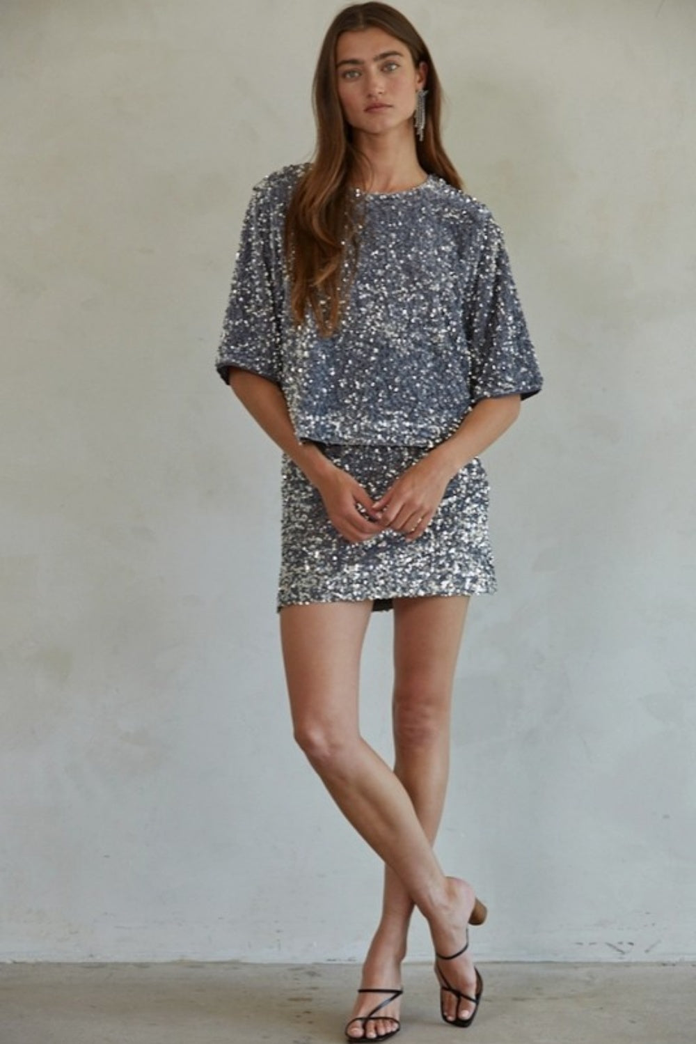 HAPPILY EVER AFTER SEQUIN MINI SKIRT SILVER