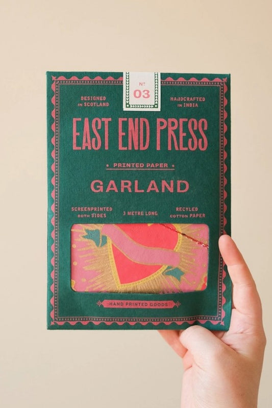 EAST END PRESS HEARTS GARLAND