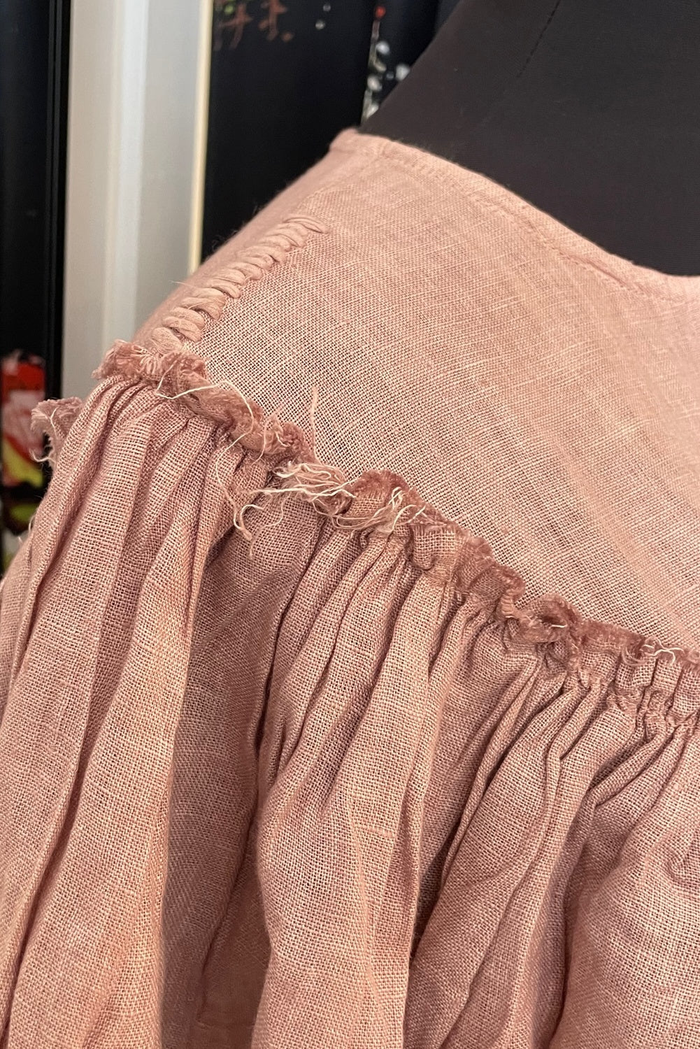 BOEM CAROUSEL LINEN TOP MUSK