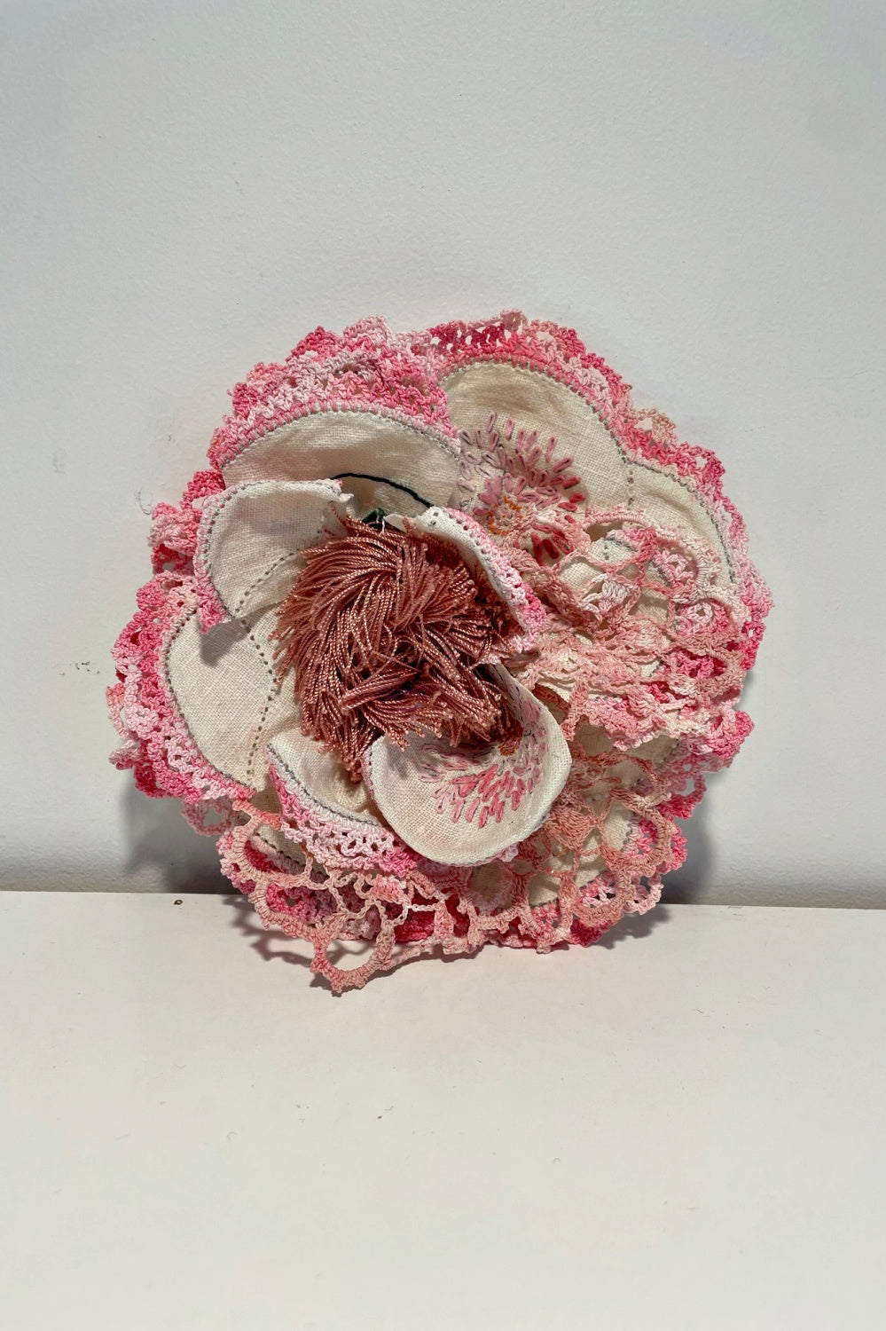 FLORA FASCINATA MARY ROSE OVERSIZED CORSAGE