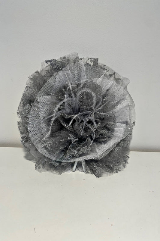 FLORA FASCINATA SILVER BELLE OVERSIZED CORSAGE