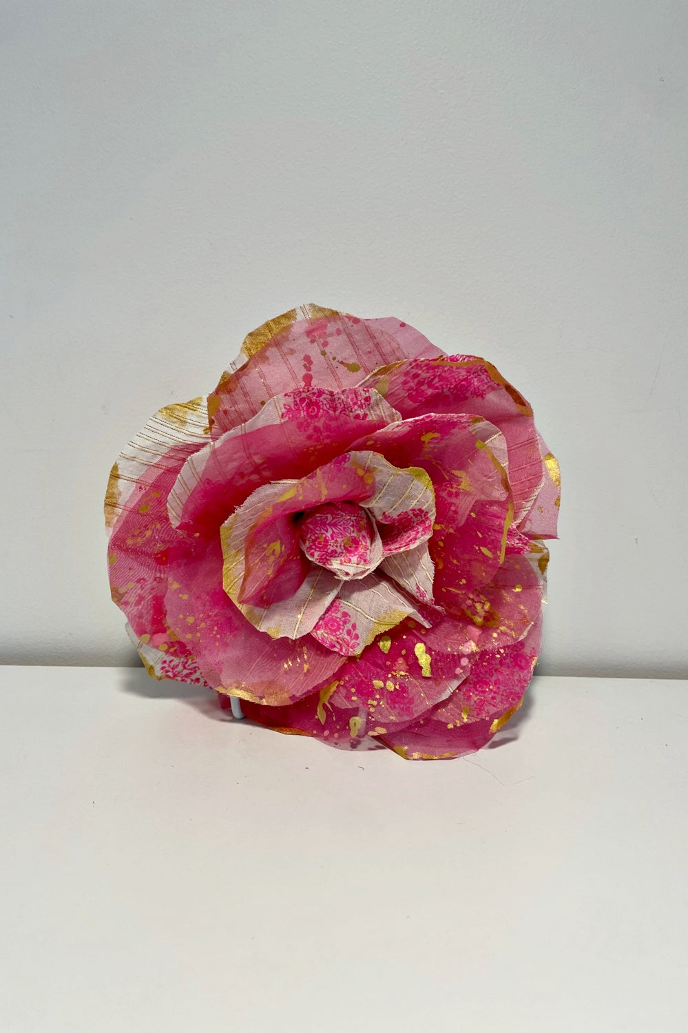FLORA FASCINATA PINKY DINK OVERSIZED CORSAGE