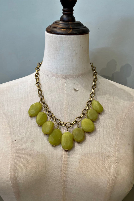 JUMBLE AVOCADO NECKLACE