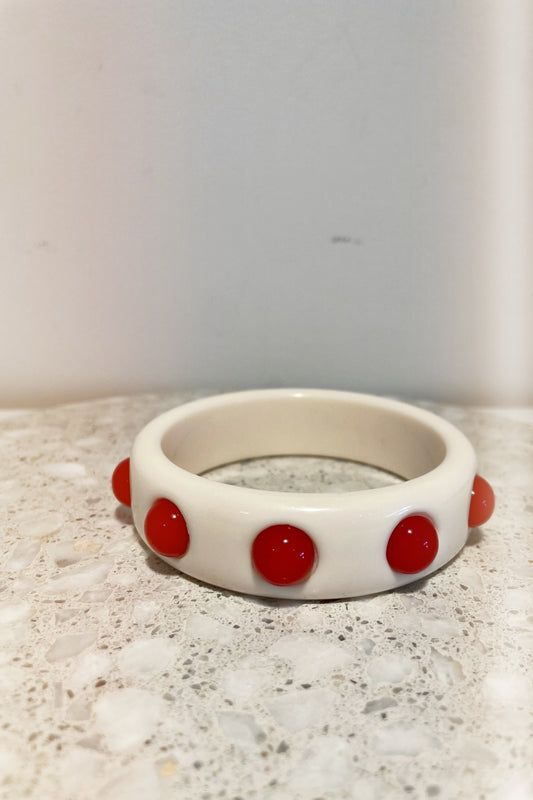 PEGGY BANGLE CREAM + RED