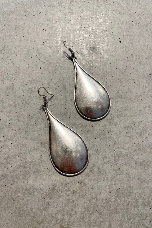 BIBA SILVER TEARDROP EARRINGS