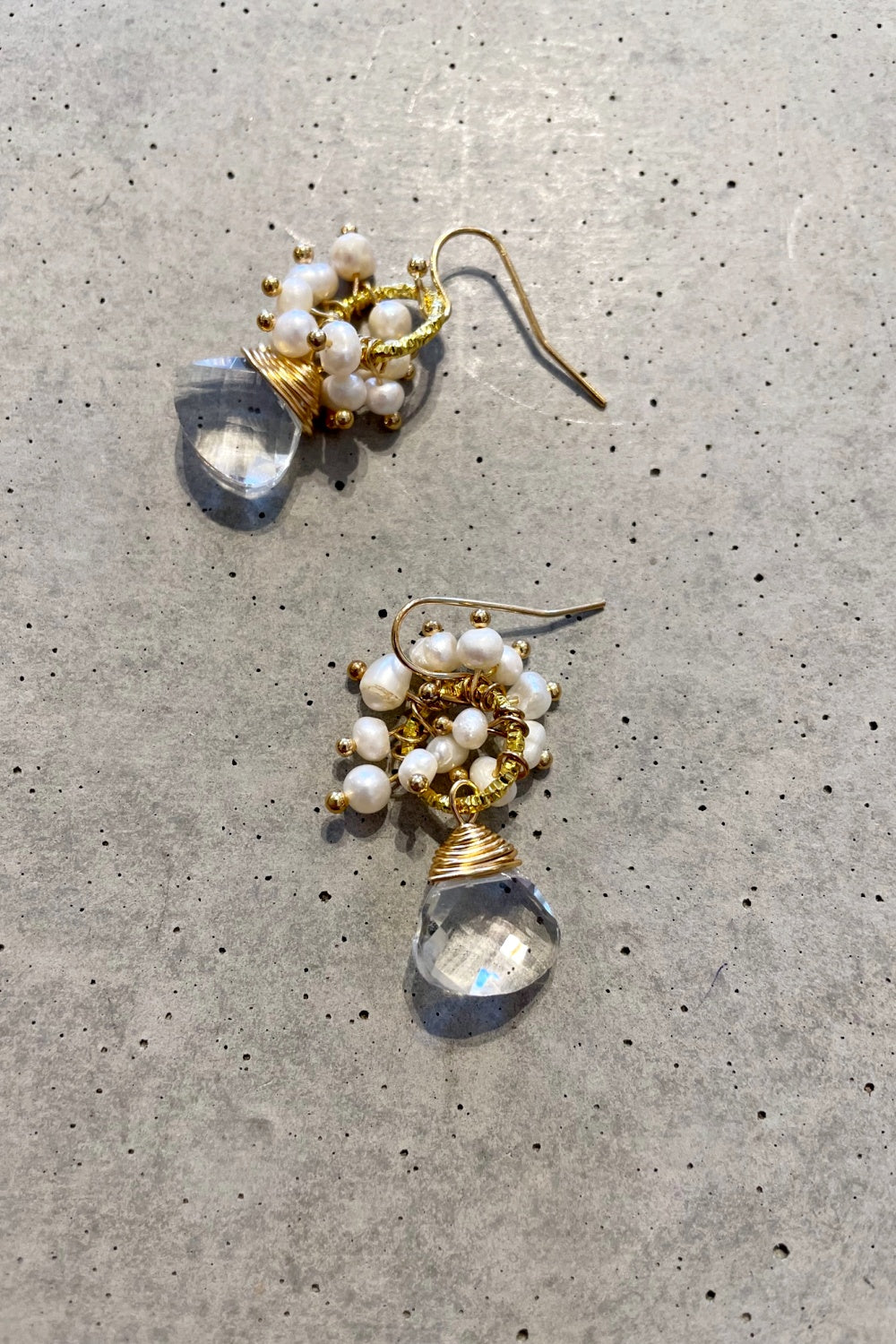 AGNES PEARL + CRYSTAL EARRINGS