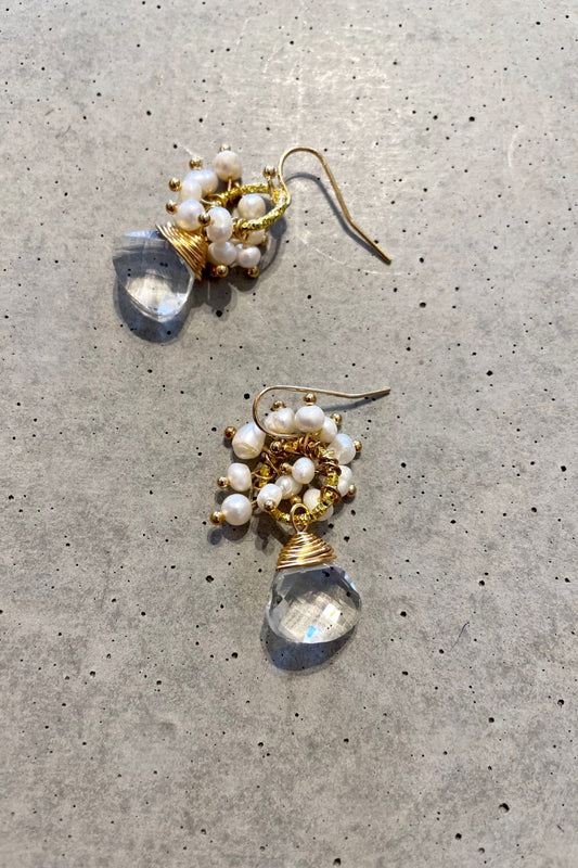 AGNES PEARL + CRYSTAL EARRINGS