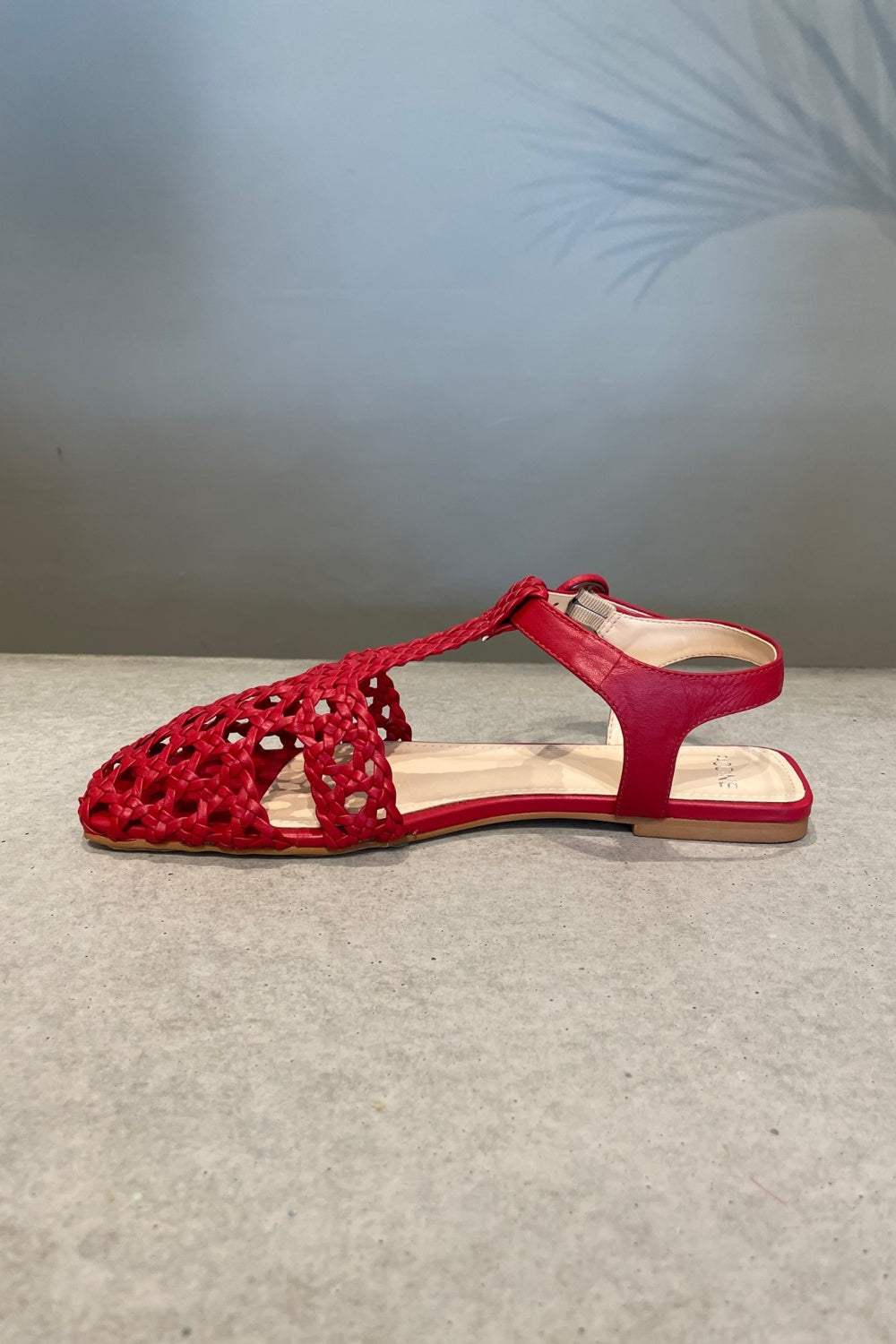 FACCINE TACAO WOVEN FLATS RED