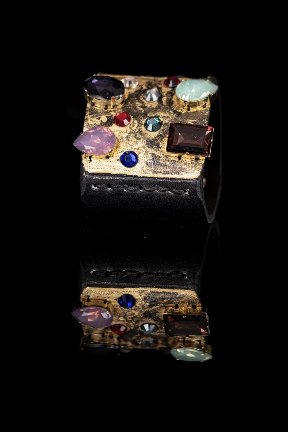 THE DARK IMPERIAL MOSAIC CRYSTAL LEATHER CUFF