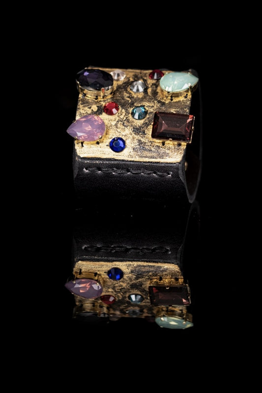 THE DARK IMPERIAL MOSAIC CRYSTAL LEATHER CUFF