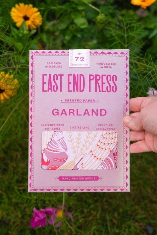 EAST END PRESS LOVE BIRDS PAPER GARLAND