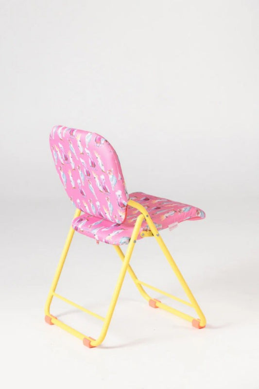 THE CAPTAIN CHAIR NICOLETTE LIGHTWEIGHT COLOURFUL CHAIR COCKATOO