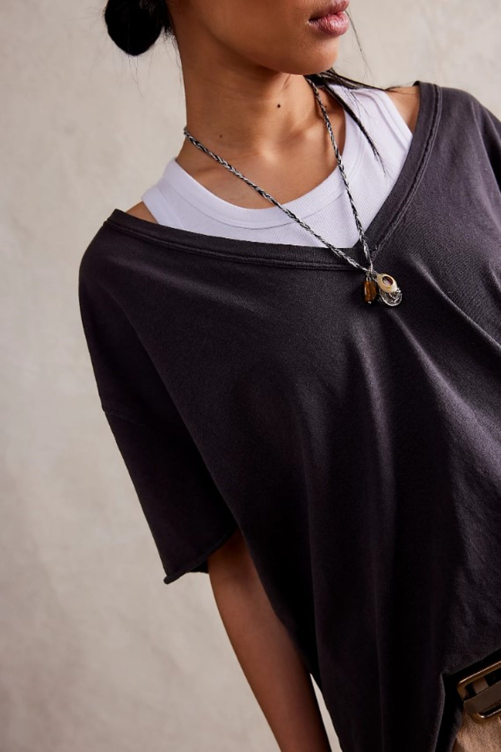 FREE PEOPLE NINA V NECK TEE 2 COLOURS