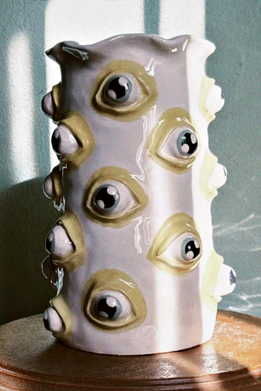 MUZA NO ONE IS WATCHING VASE