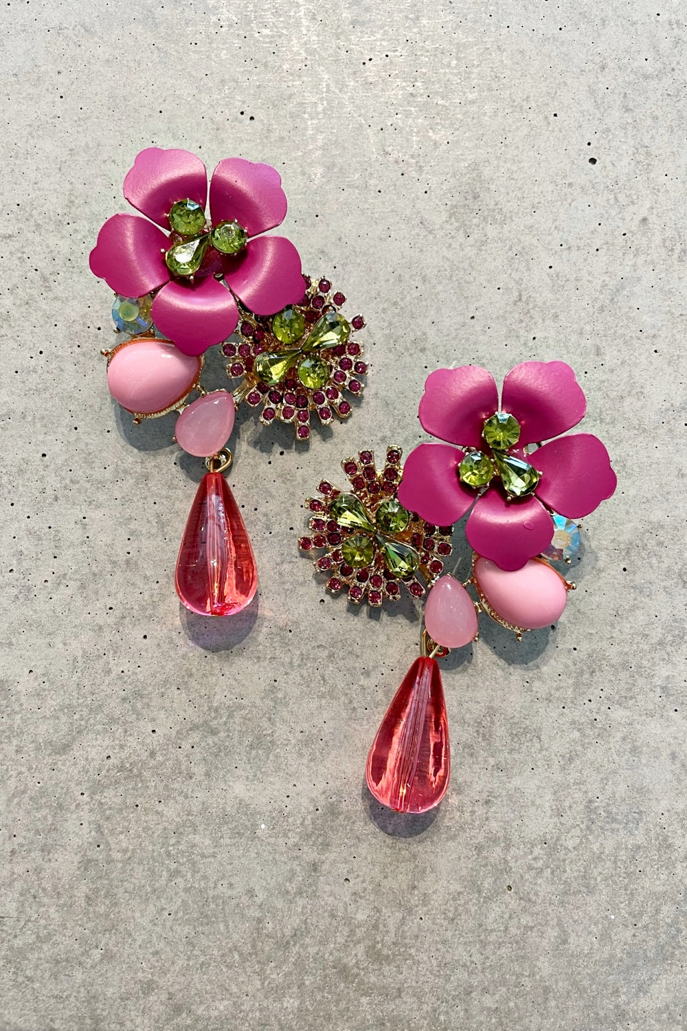 PATIO EARRINGS PINK