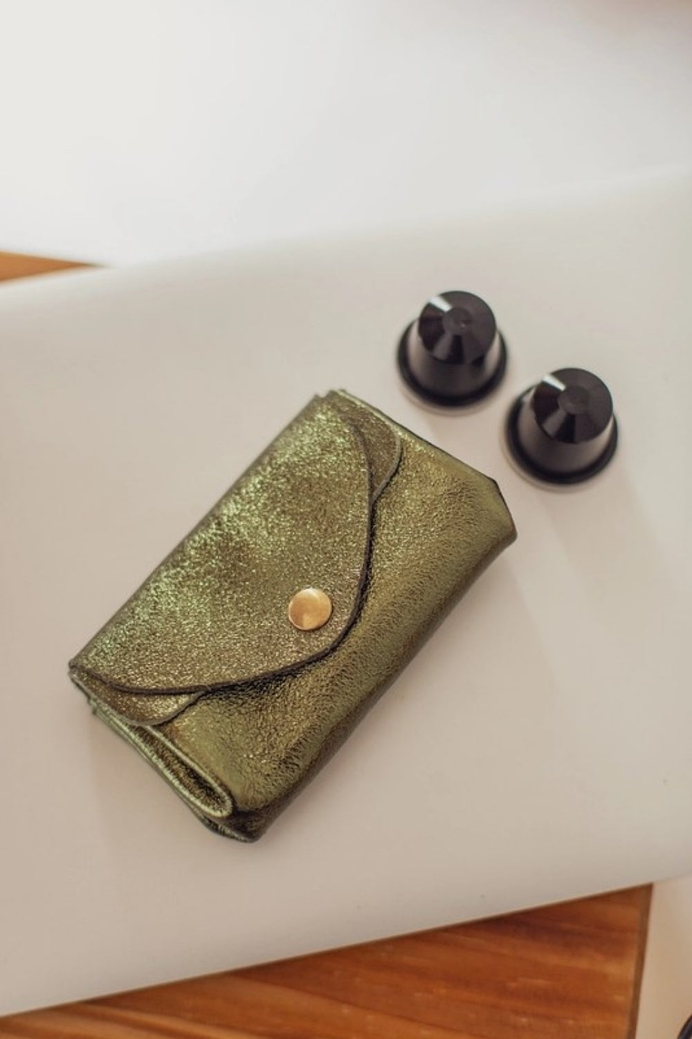 ACORN PETITE LEATHER POUCH OLIVE