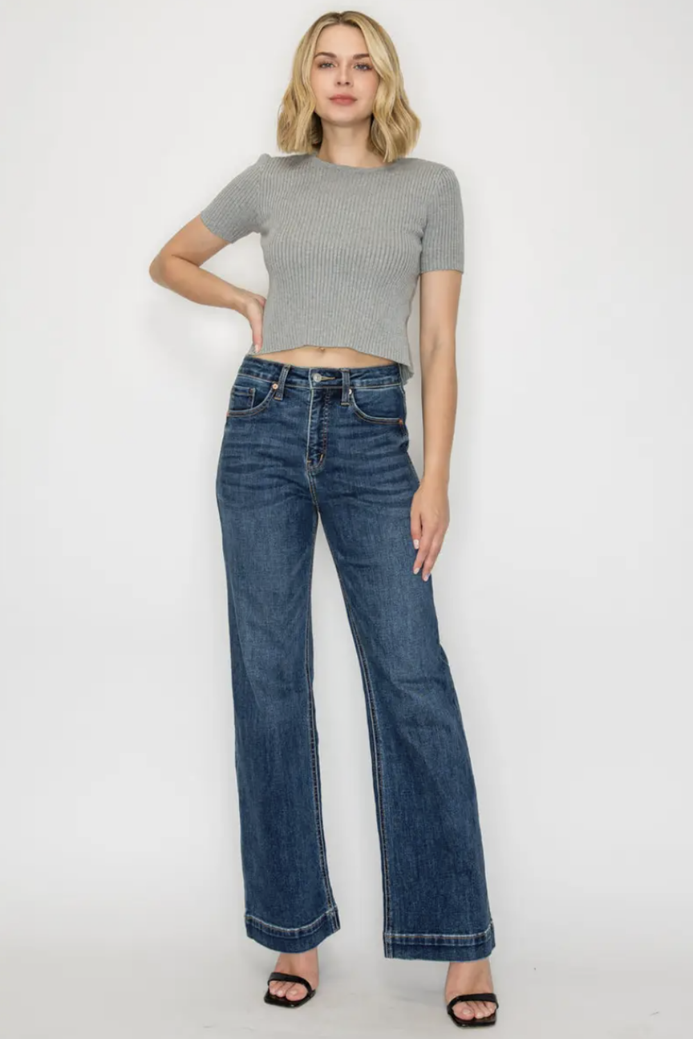 ARTMEMIS VINTAGE HIGH RISE RELAXED JEANS