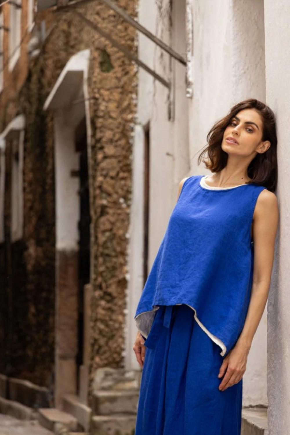 MEG BY DESIGN TAJI TOP LINEN COBALT