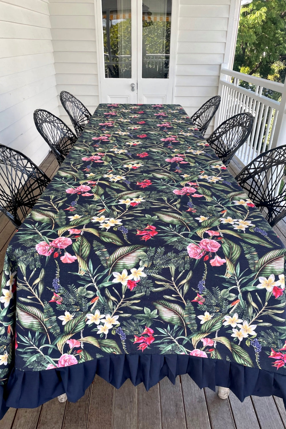 ROSELLE TROPICALE FRILLED TABLECLOTH 3.7M