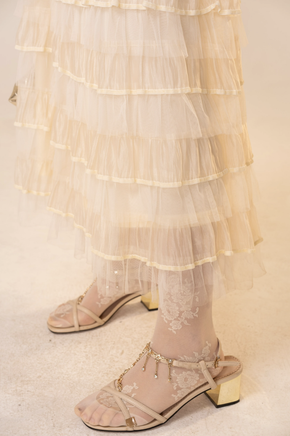 FEMME RUFFLED TULLE SKIRT CREAM