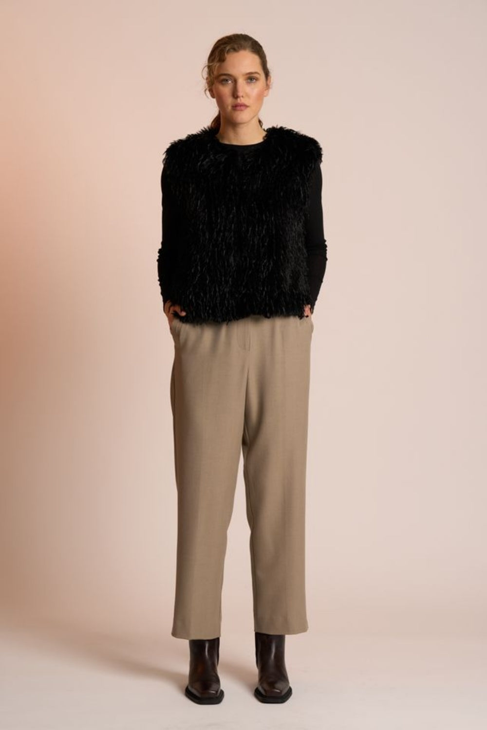NERIS WILDE GILET BLACK